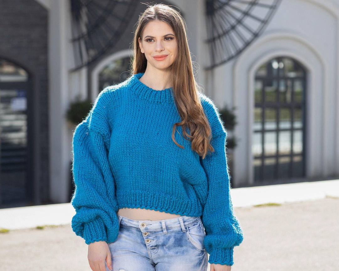 One available in size XL Short Sweater with Oversized Sleeves, 100 % Wool Jumper T1025