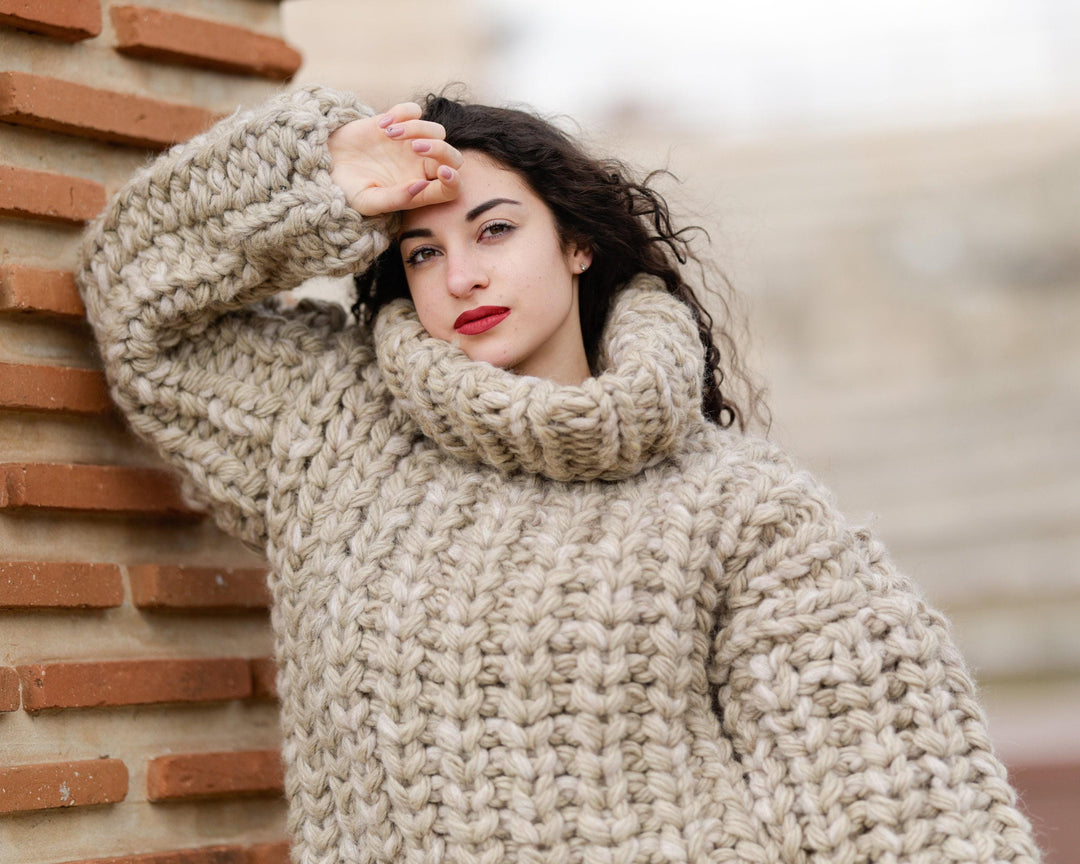 Super Chunky Alpaca Wool Sweater, Hand Knitted 26-Strand Thick Pullover T1391