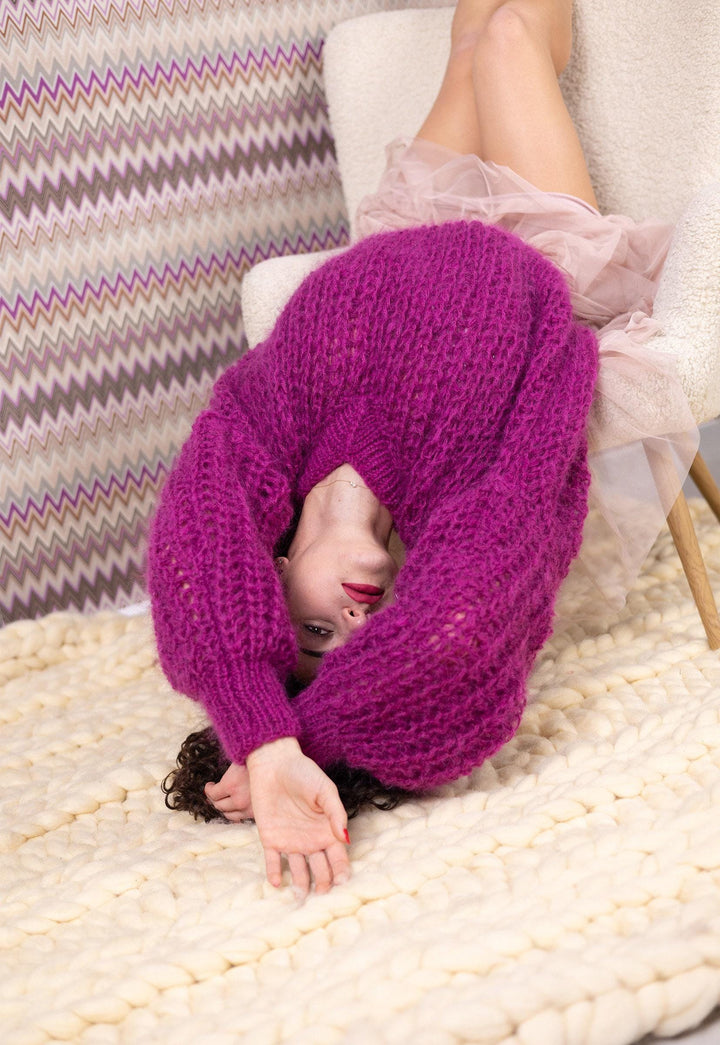 Loose Knit Mohair Sweater – Hand-Knitted English Rib Oversized V-Neck Fisherman Pullover T1546