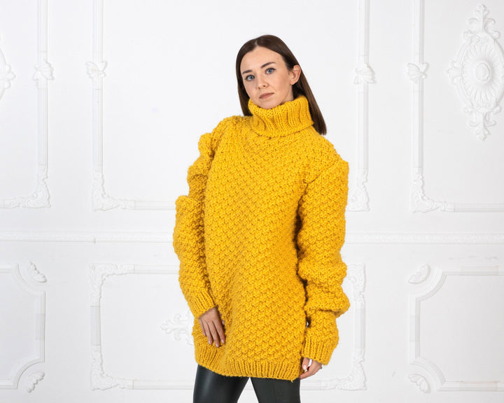 One available in size 3XL, Moss Stitch Wool Sweater T960