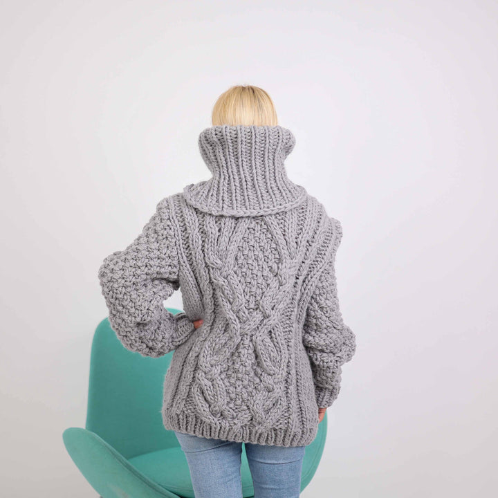 One available in size 3XL, Gray Chunky Wool Sweater - Turtleneck of 50 cm T1877