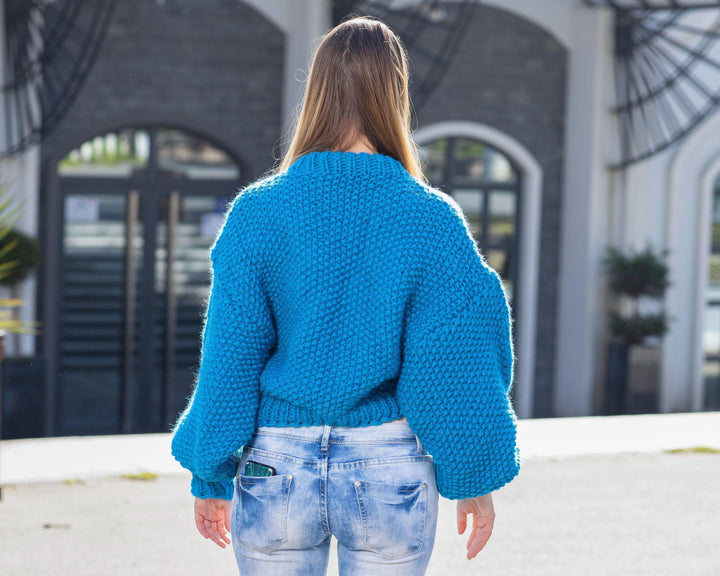 One available in size XL Short Sweater with Oversized Sleeves, 100 % Wool Jumper T1025