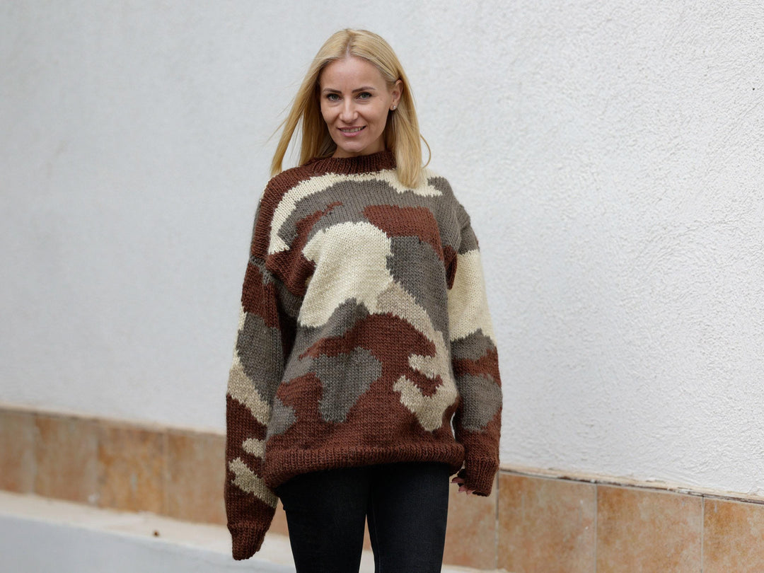 One available in size XL Camouflage Wool Sweater T 1150