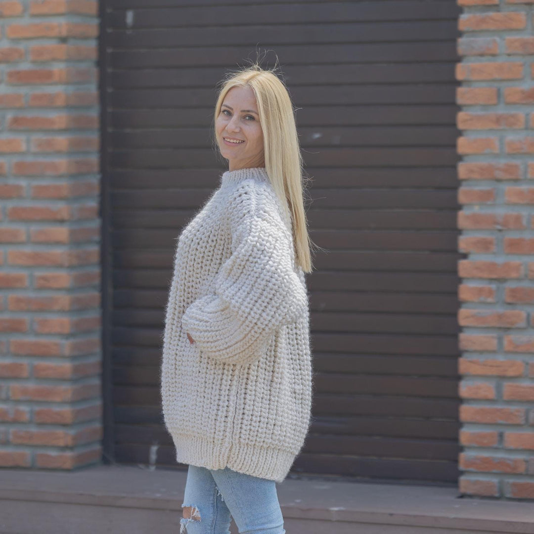One available in size 4XL , Chunky English Rib Wool Sweater for Women T1866
