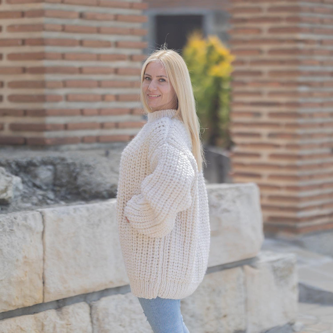 One available in size 4XL , Chunky English Rib Wool Sweater for Women T1866
