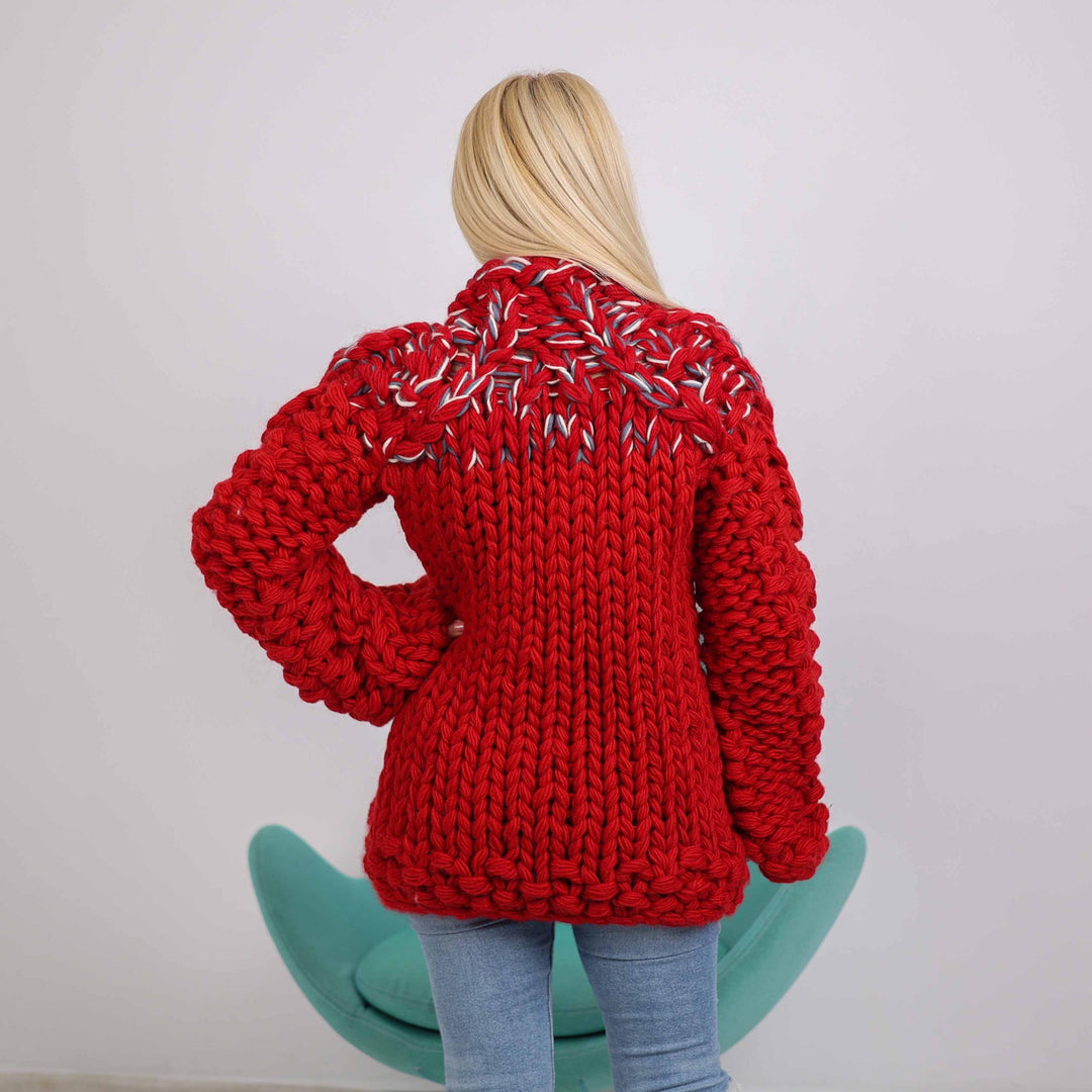 One available in size S , 10 strands Chunky Cable Knit Wool Sweater  T1885