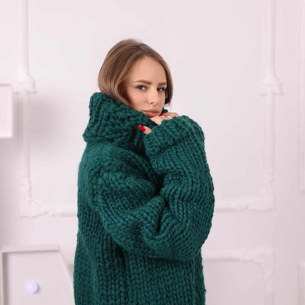 One available in size 5XL , Chunky Green Wool Sweater, Hand Knitted 5 Strand T2046