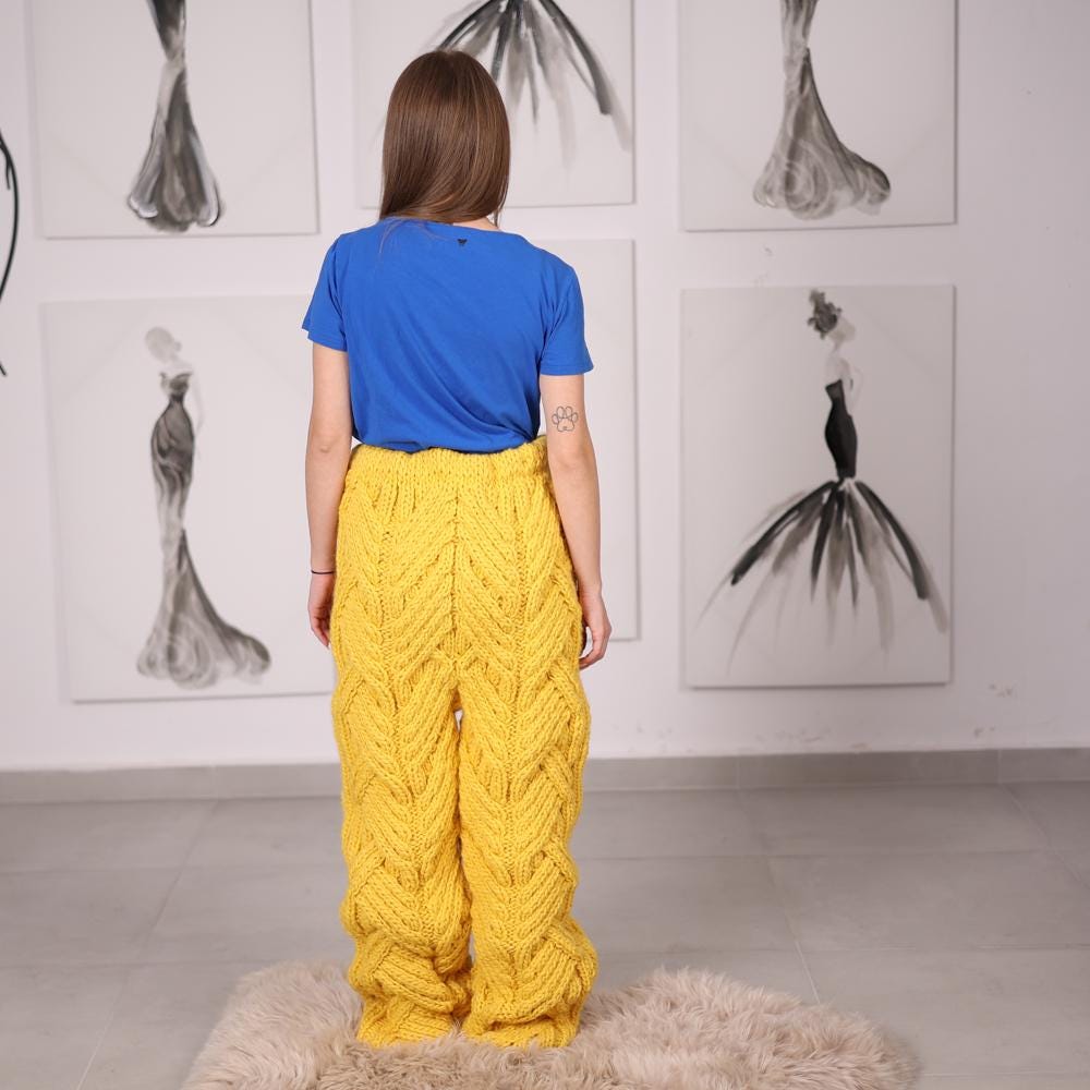 Yellow Wool Cable Knit Pants with Drawstring Waist and Functional Crotch Zipper T2056