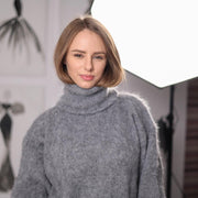 Grauer Alpaka Rollkragenpullover Fluffy Handgestrickter Langarm Pullover T2066