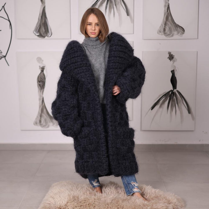 25-Strand Mohair Cardigan with Oversized Collar and Honeycomb Knit Coat T2073