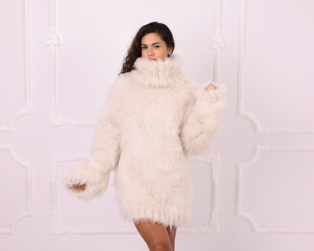 Cream long-haired alpaca oversized turtleneck sweater side pose