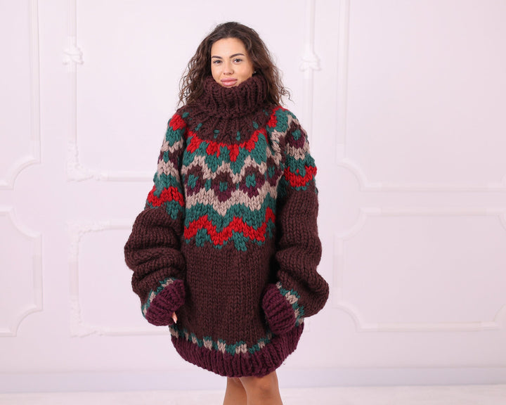 Multicolour 5-strand wool Nordic sweater front pose