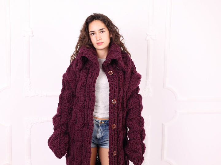 Burgundy 5-strand wool maxi cardigan upper body detail