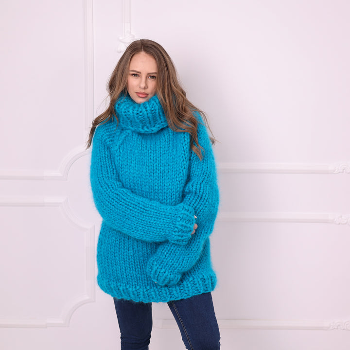 Chunky blue mohair sweater with raglan sleeves and high turtleneck T2398