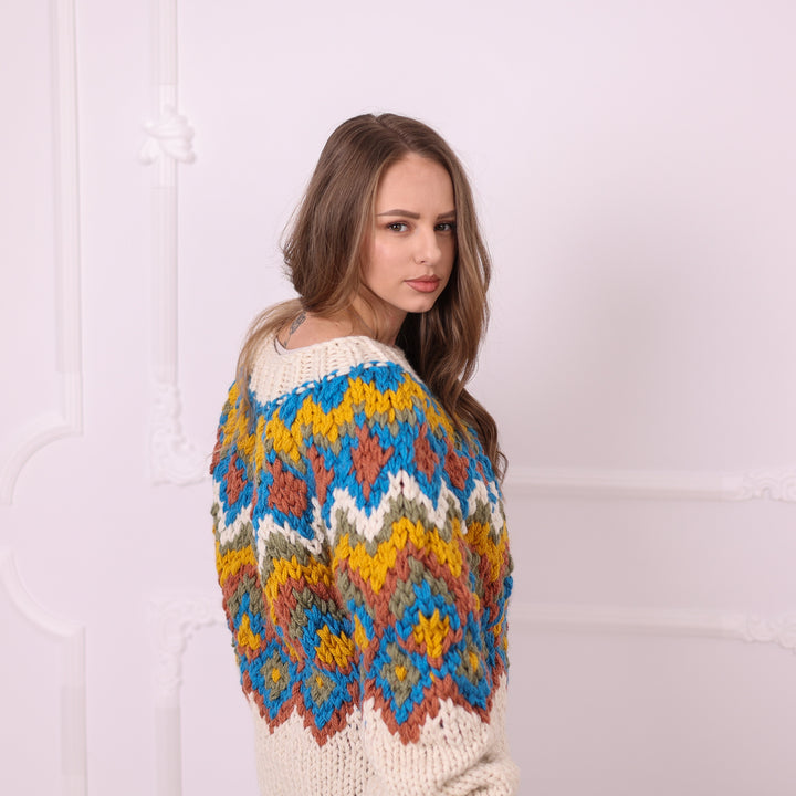 Multicolor Fair Isle raw wool sweater side detail T2401