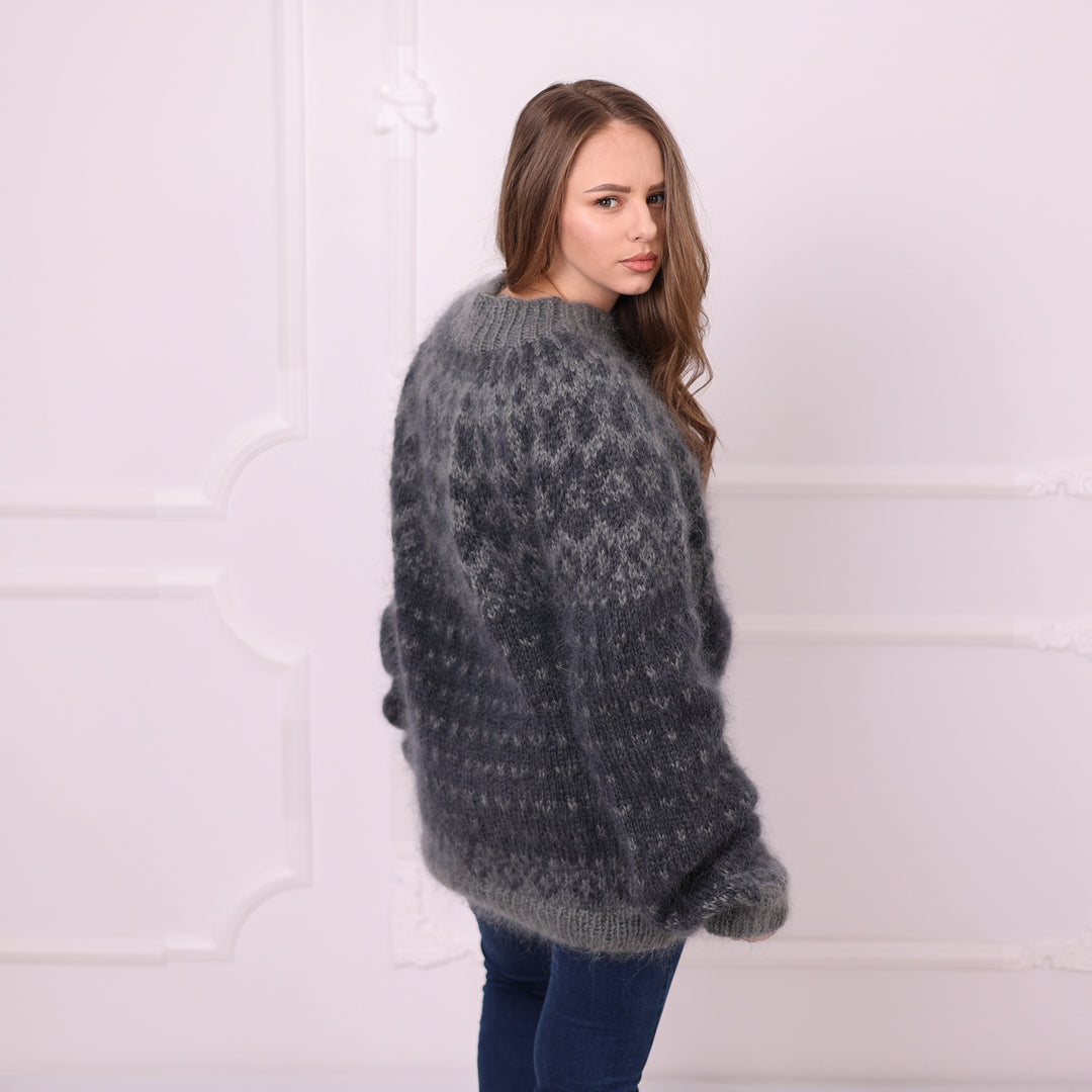 Charcoal grey oversized mohair Nordic sweater side view T2403