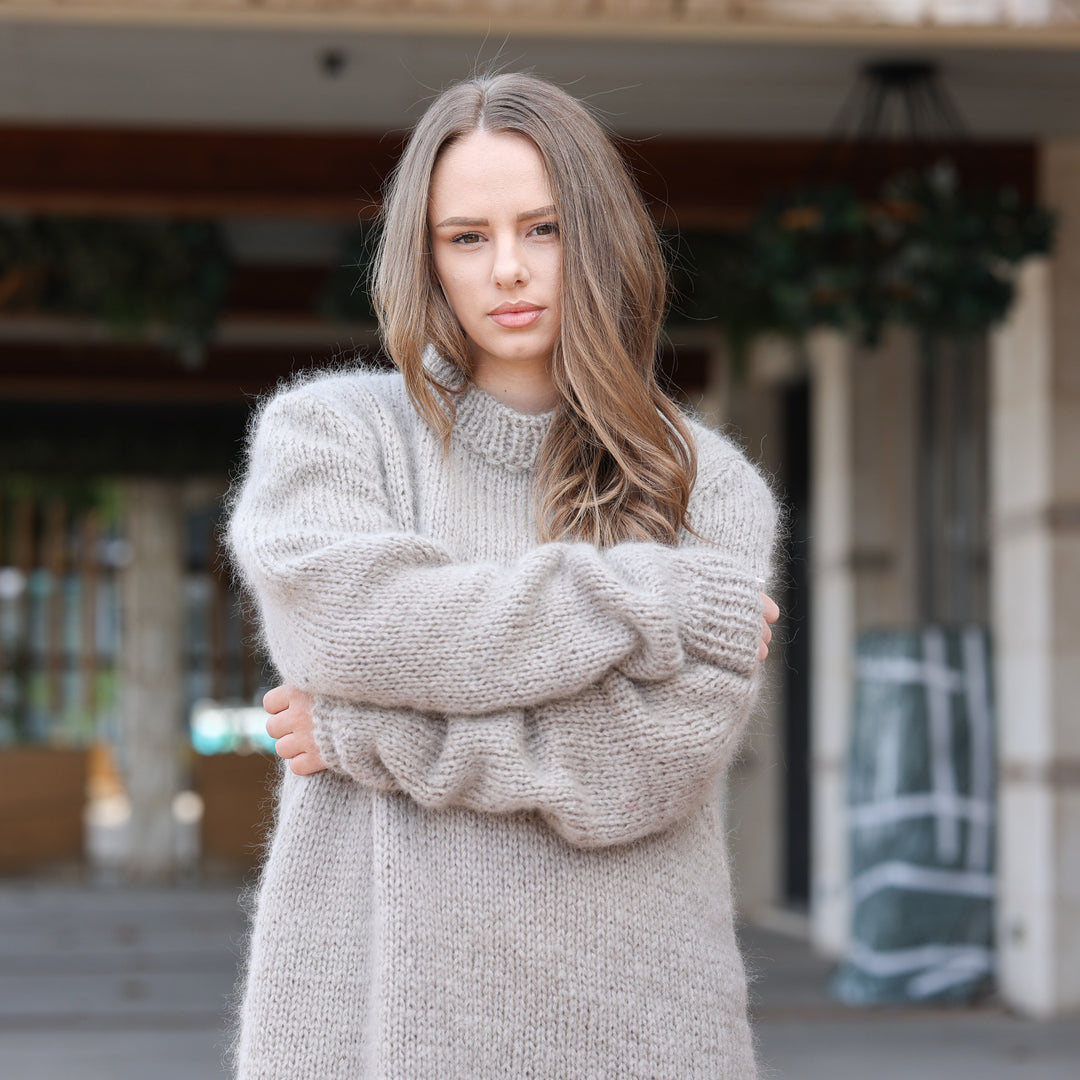Beige kid mohair oversized chunky crewneck sweater T2416 product view 7