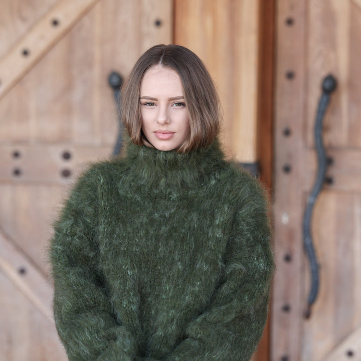 Forest green melange mohair oversized fluffy turtleneck sweater T2419 product view 4