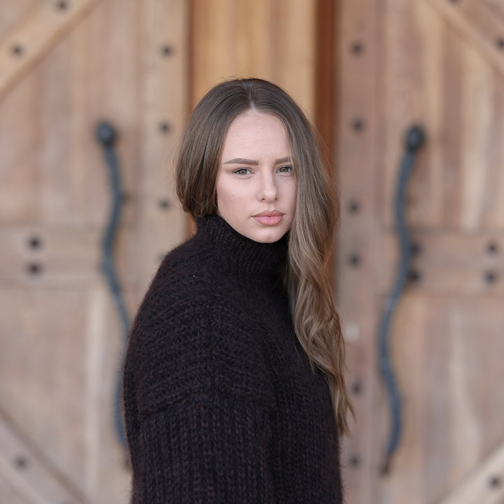 Dark chocolate melange mohair high neck sweater T2420 knit texture detail