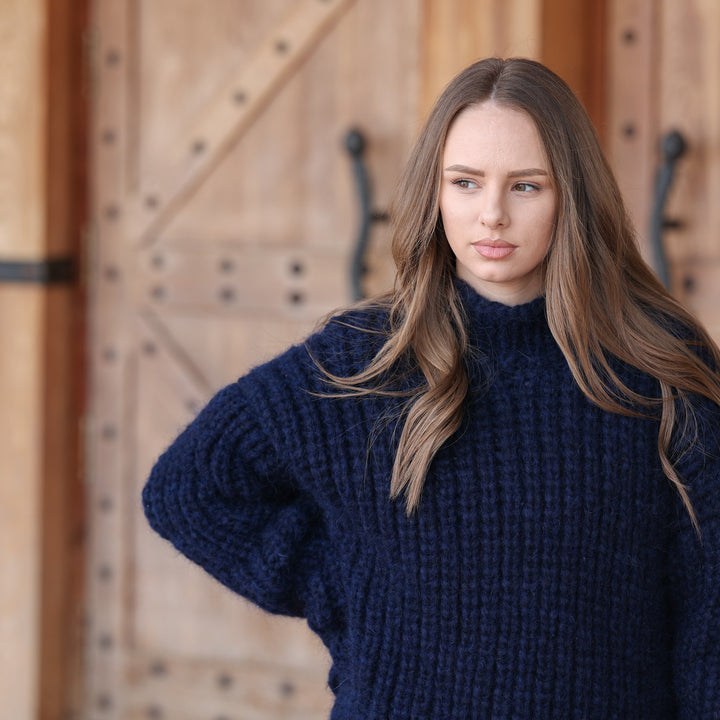 Navy blue baby alpaca oversized English rib sweater T2421 product image 3